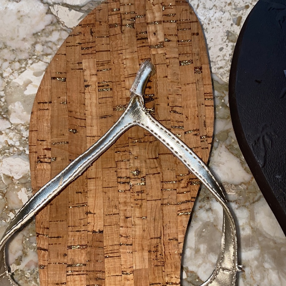 Sandles - Picture 4 of 5